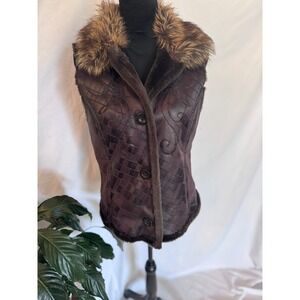Regent‎ Park Brown Faux Leather Fur Trim Vest Embossed Floral Geometric Small